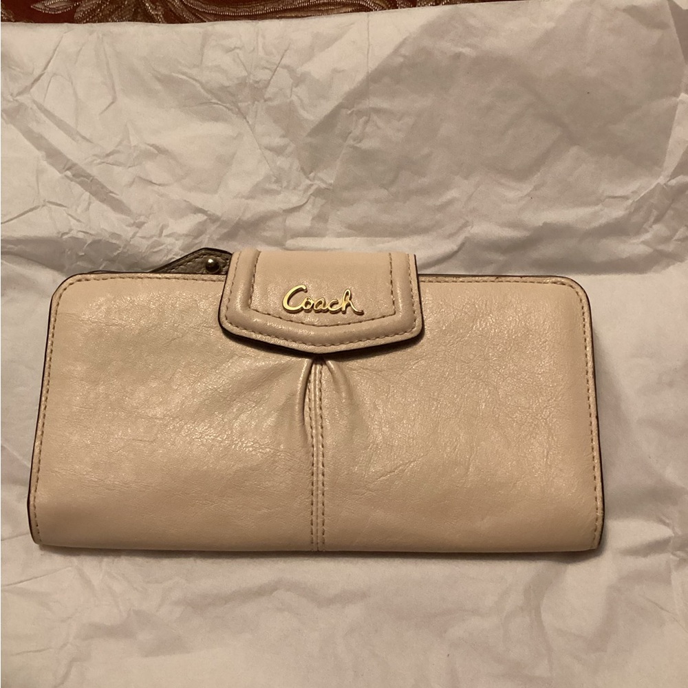 Coach Cream Leather Wallet